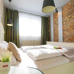  Apartment Krupnicza Modern Old Town - By Upstairs