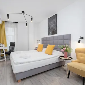 Studio Miodowa Kazimierz By Renters Kraków