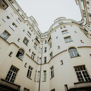  Kwatera prywatna Wood Stara Ochota Polska